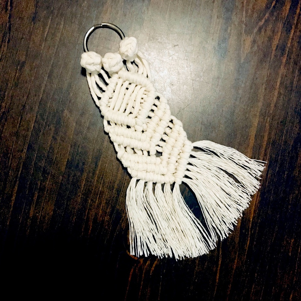 Uniquely Hand Crafted MaCrAmร Keychain Purse Charm~Bรhร Fashion Accessory Lโฅ๏ธVE! - Picture 5 of 16
